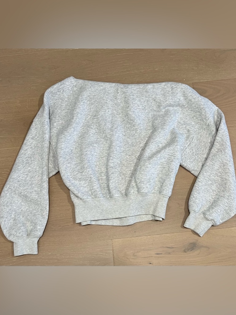 Abercrombie & Fitch Heather Gray Fleece Sweatshirt “Sunday slash top”
